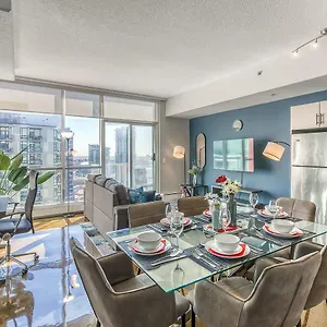 cozy-2br-condo-with-king-bed-and-city-views.calgaryhotelsearch.com/